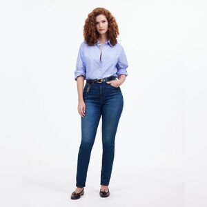 NWT Curvy 10" High-Rise Skinny Jeans in Alabara Wash, Size 27